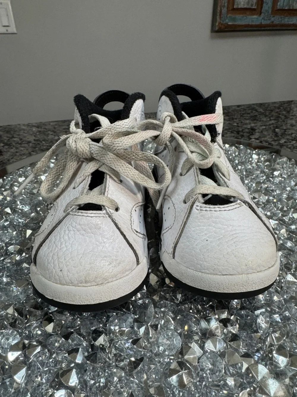 Jordan Kids' White and Black High-Top Sneakers with Speckled Midsole 9C